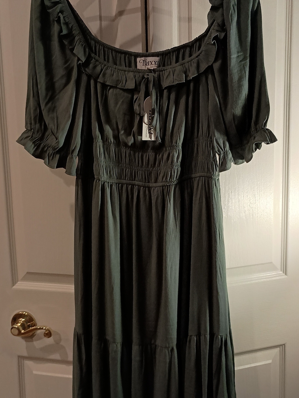 Olive Green Off-Shoulder Maxi Dress - Picture 10 of 12